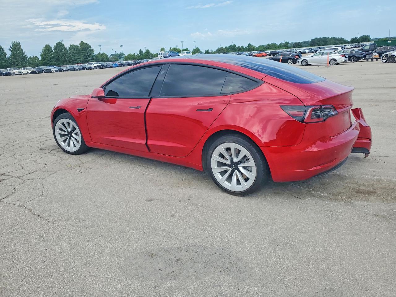2022 Tesla Model 3 - Image 2