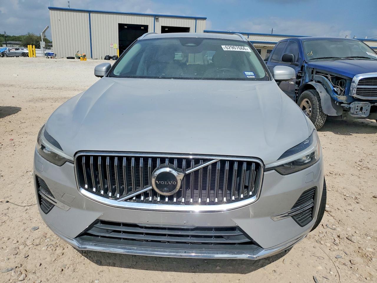 2023 Volvo Xc60 Plus - Image 5
