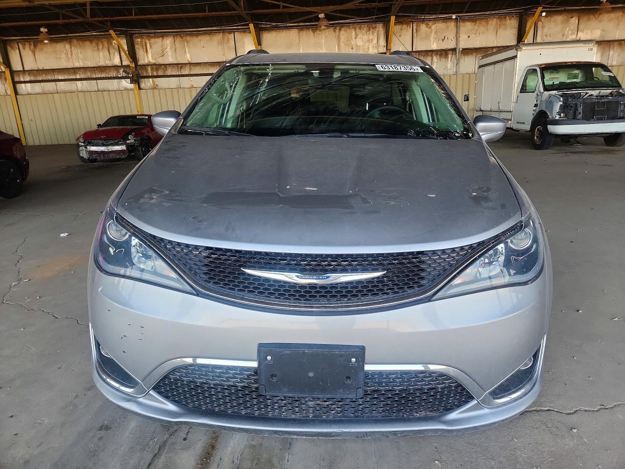 2017 Chrysler Pacifica Touring L - Фото 5