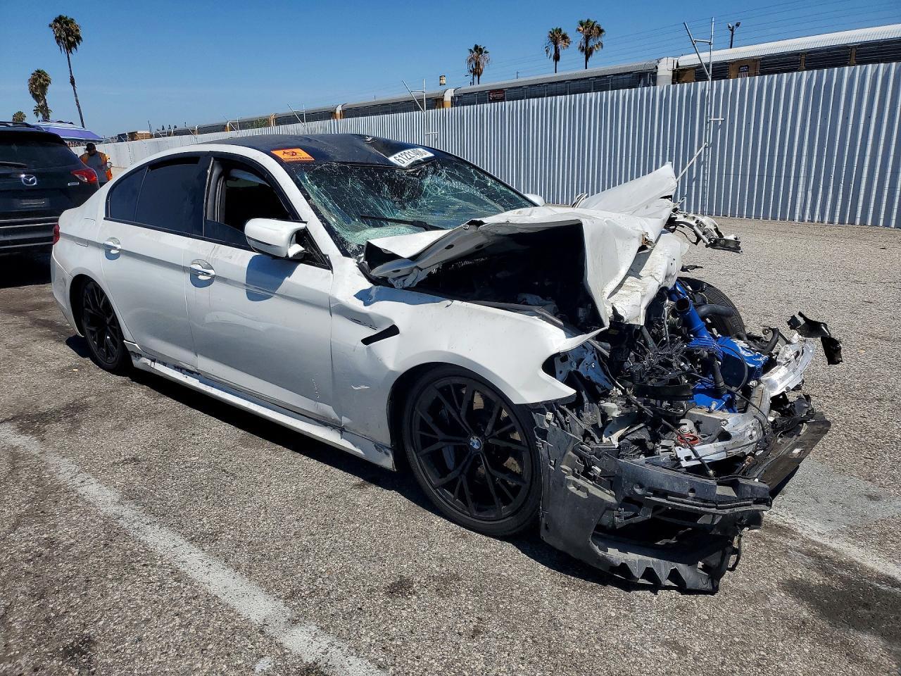 2018 BMW M5 - Фото 4