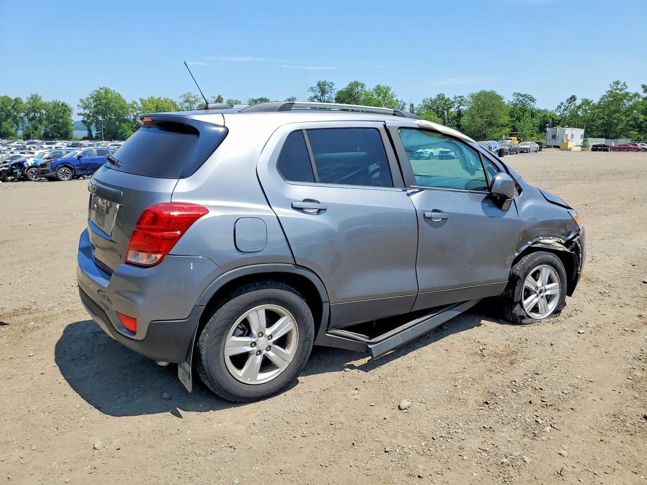 2020 Chevrolet Trax 1Lt - Фото 3