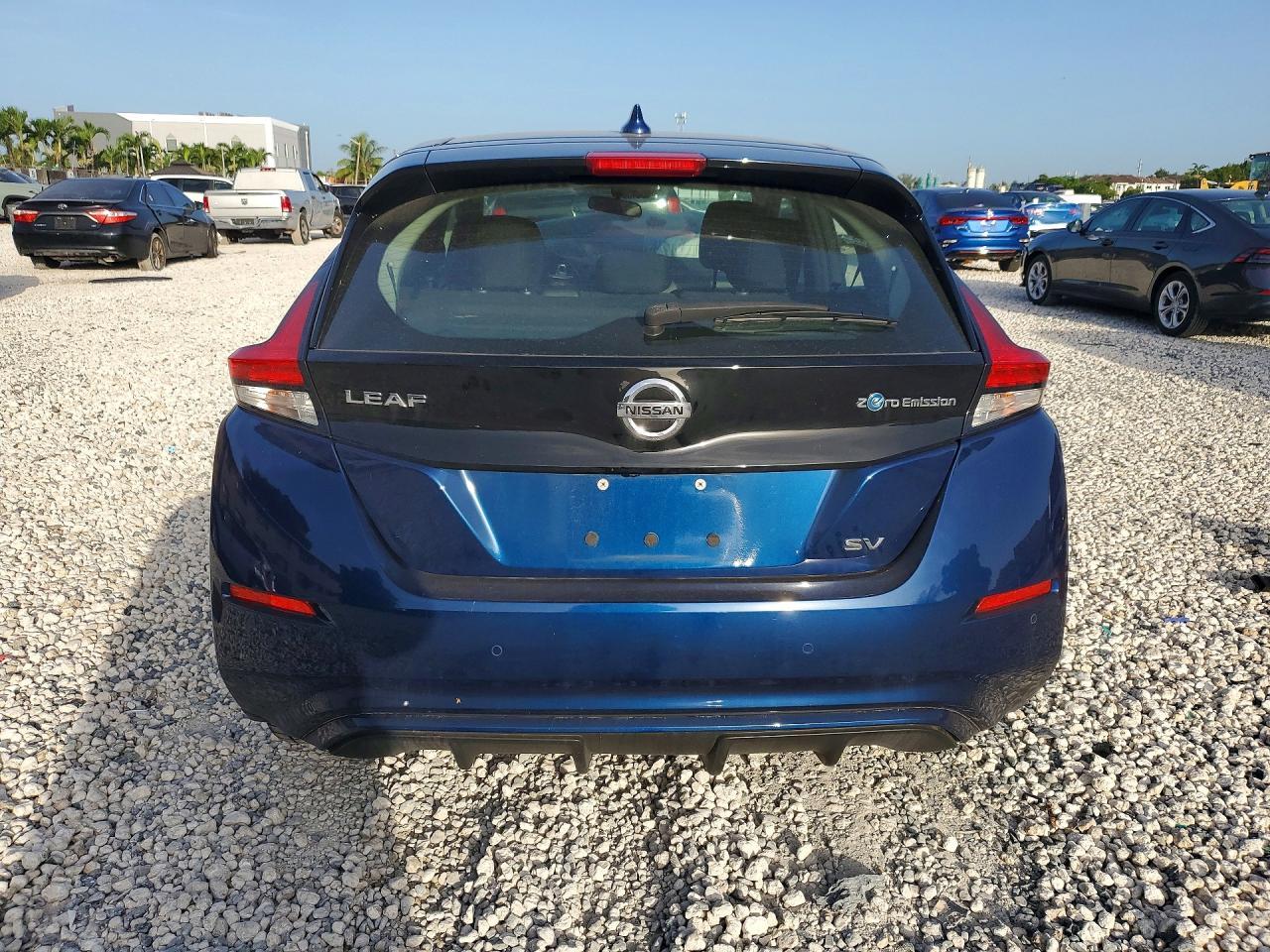 2022 Nissan Leaf Sv - Фото 6