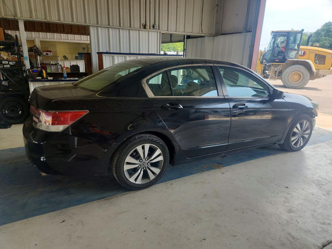 2011 Honda Accord Lx - Фото 3