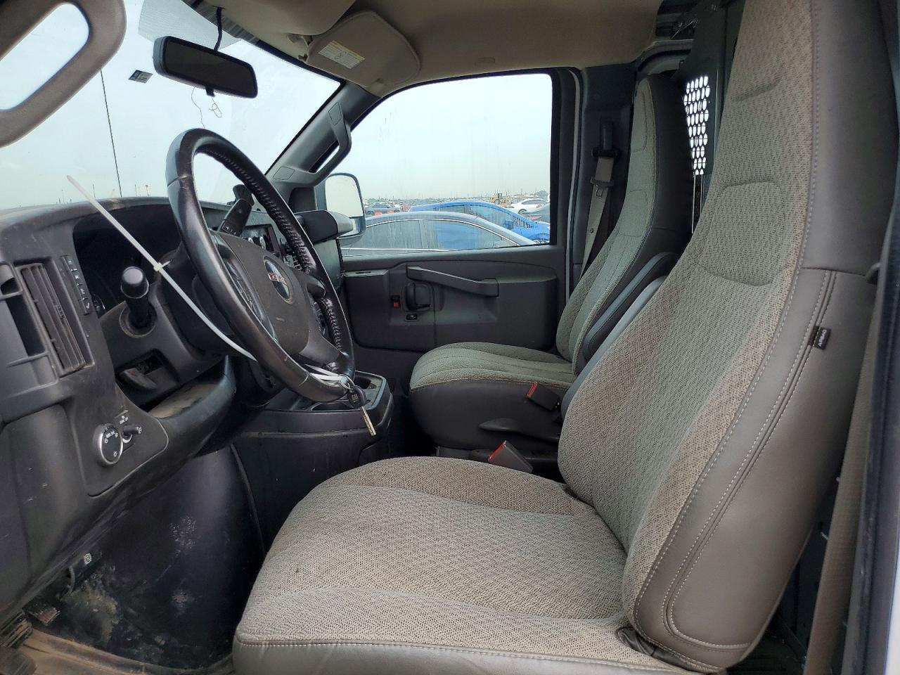2020 GMC Savana G2500 - Фото 7