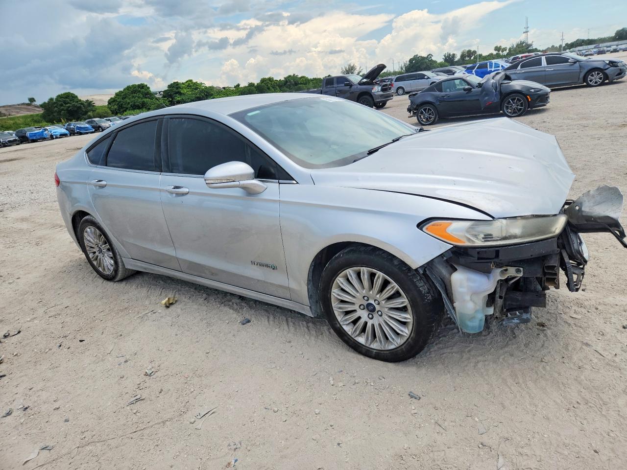 2015 Ford Fusion Se Hybrid - Фото 4