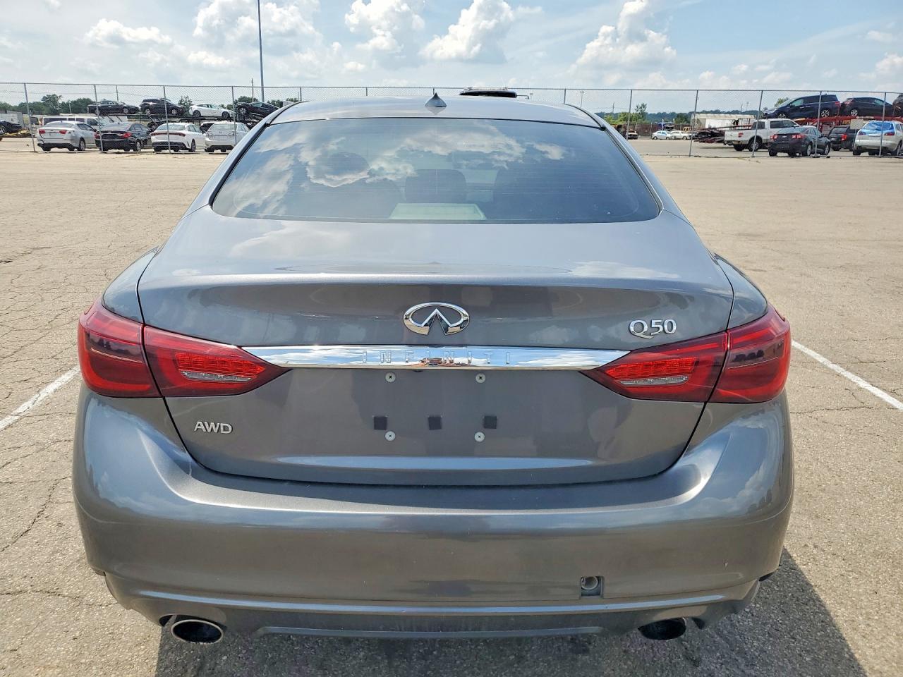 2019 Infiniti Q50 3.0T Luxe - Фото 6