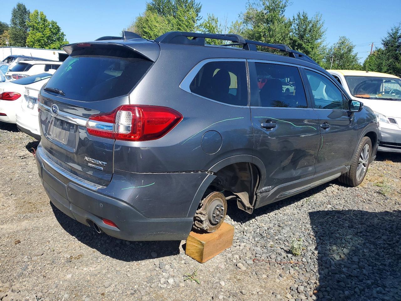 2021 Subaru Ascent Limited - Фото 3