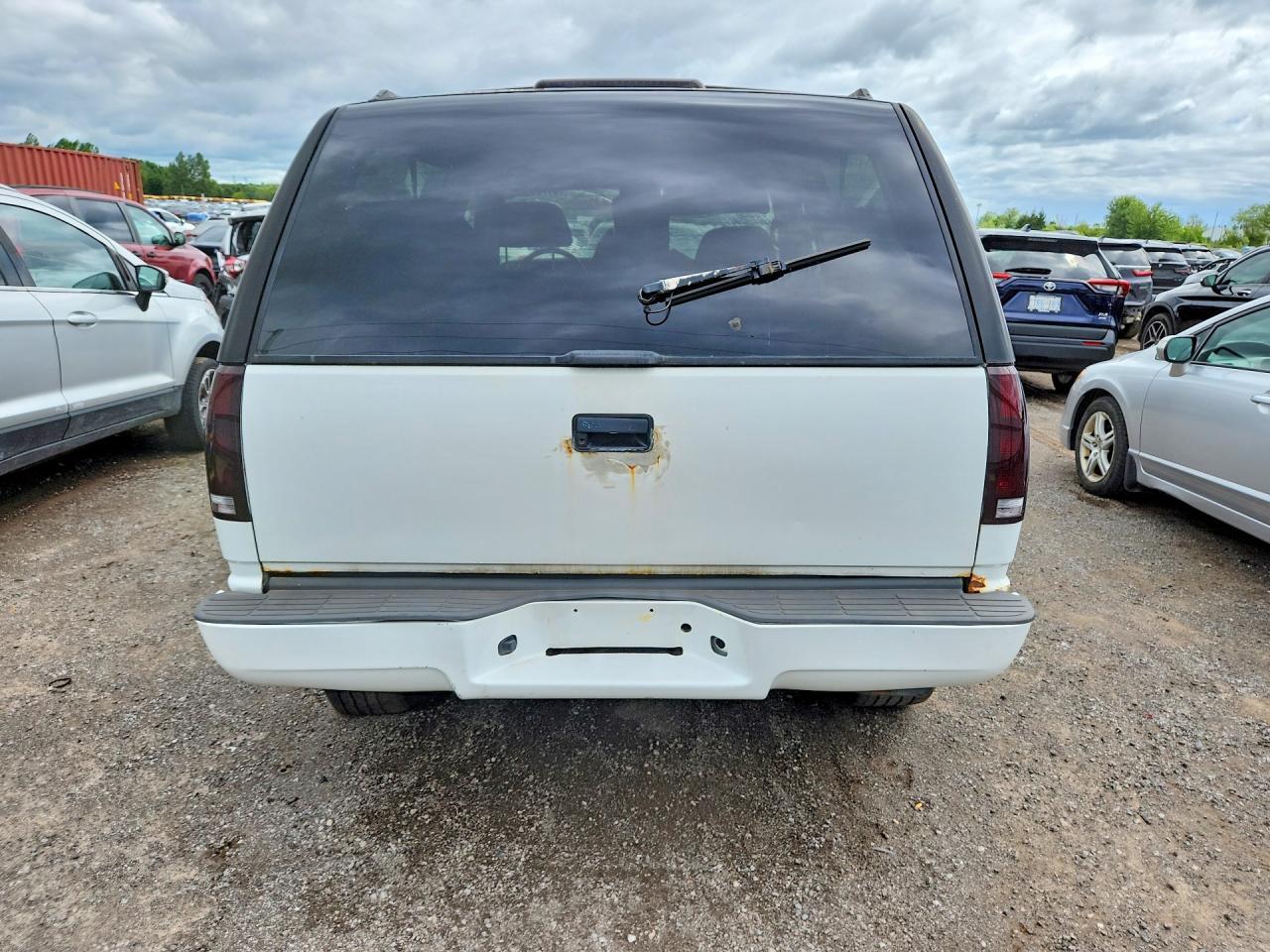 1998 Chevrolet Tahoe K1500 - Image 6