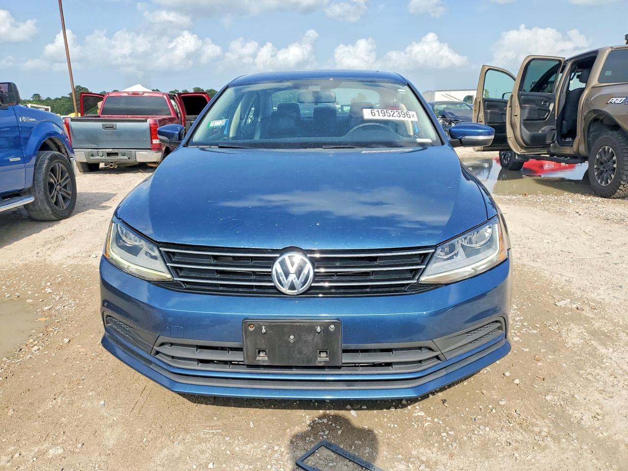 2017 Volkswagen Jetta Se - Фото 5