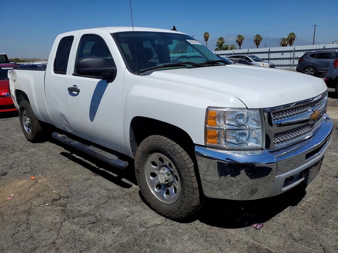 2013 Chevrolet Silverado K1500 Ls - Фото 4