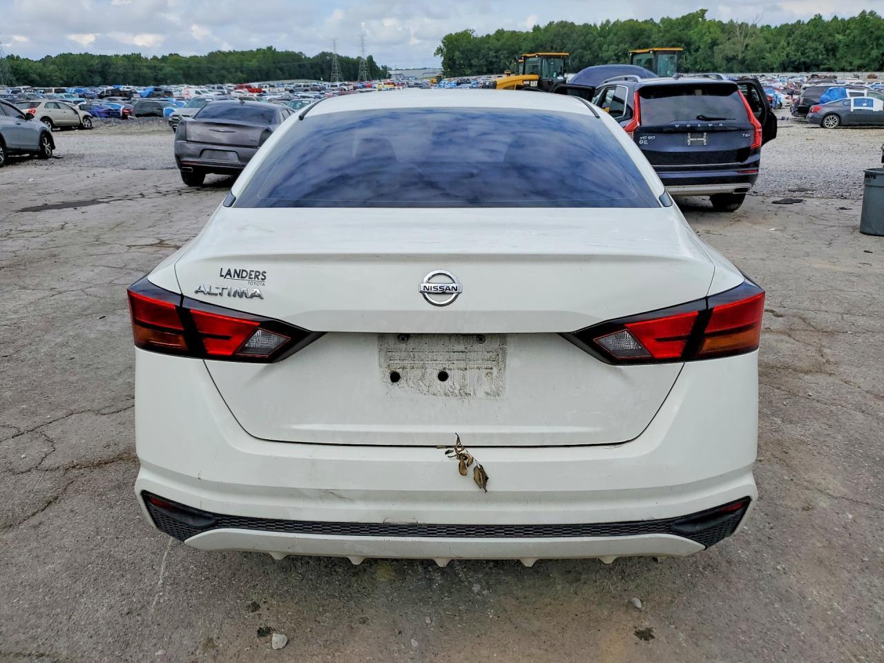 2021 Nissan Altima S - Фото 6