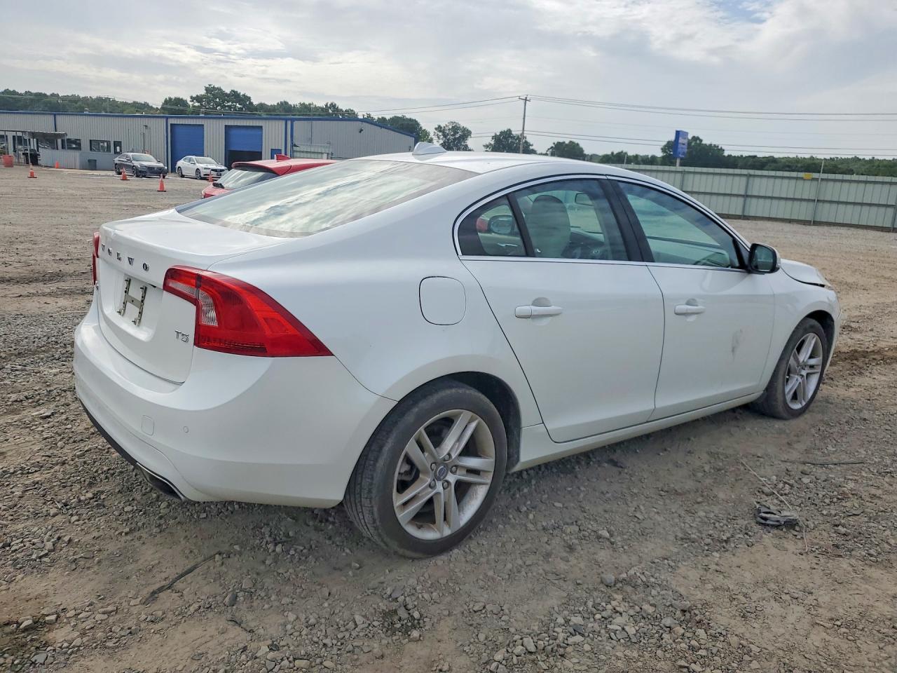 2015 Volvo S60 Premier+ - Фото 3