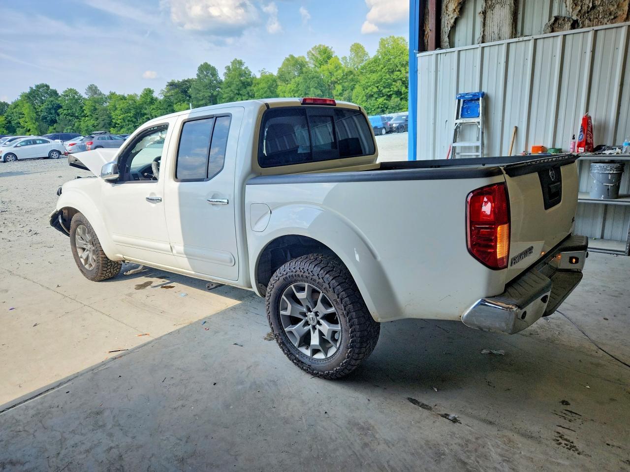 2019 Nissan Frontier Sl - Фото 2