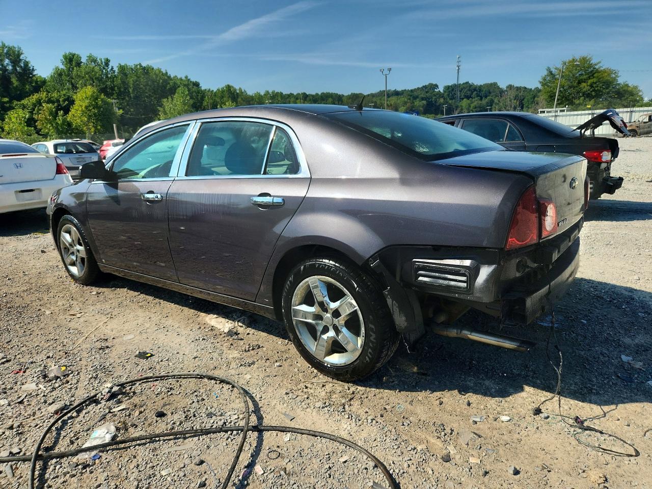 2010 Chevrolet Malibu Ls - Image 2