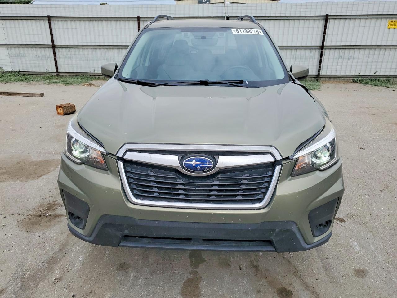 2019 Subaru Forester Premium - Фото 5