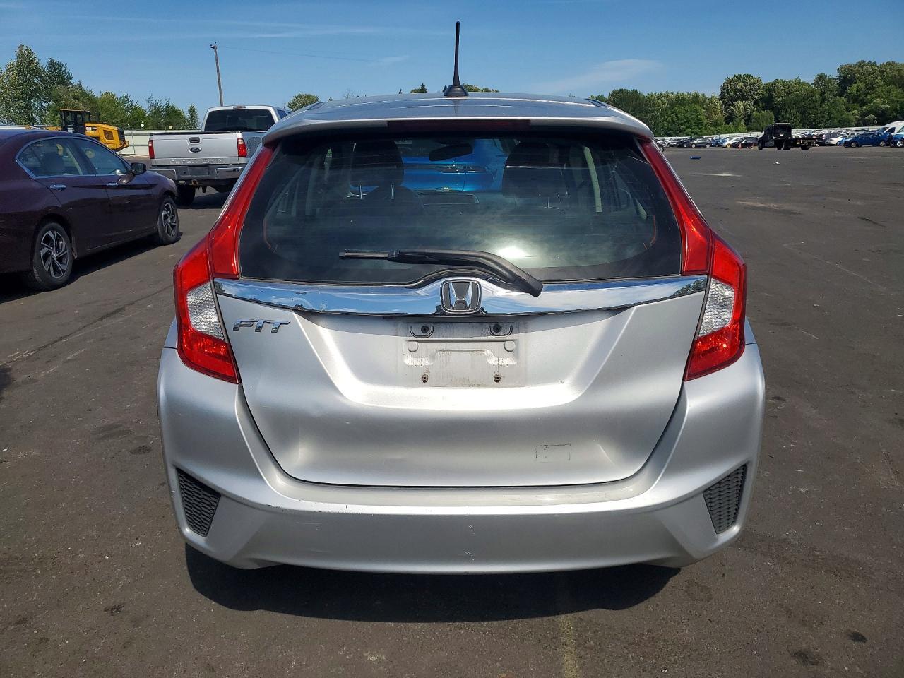 2016 Honda Fit Ex - Image 6