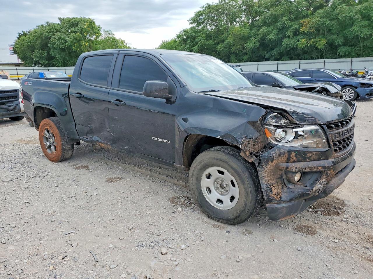 2020 Chevrolet Colorado Z71 - Image 4