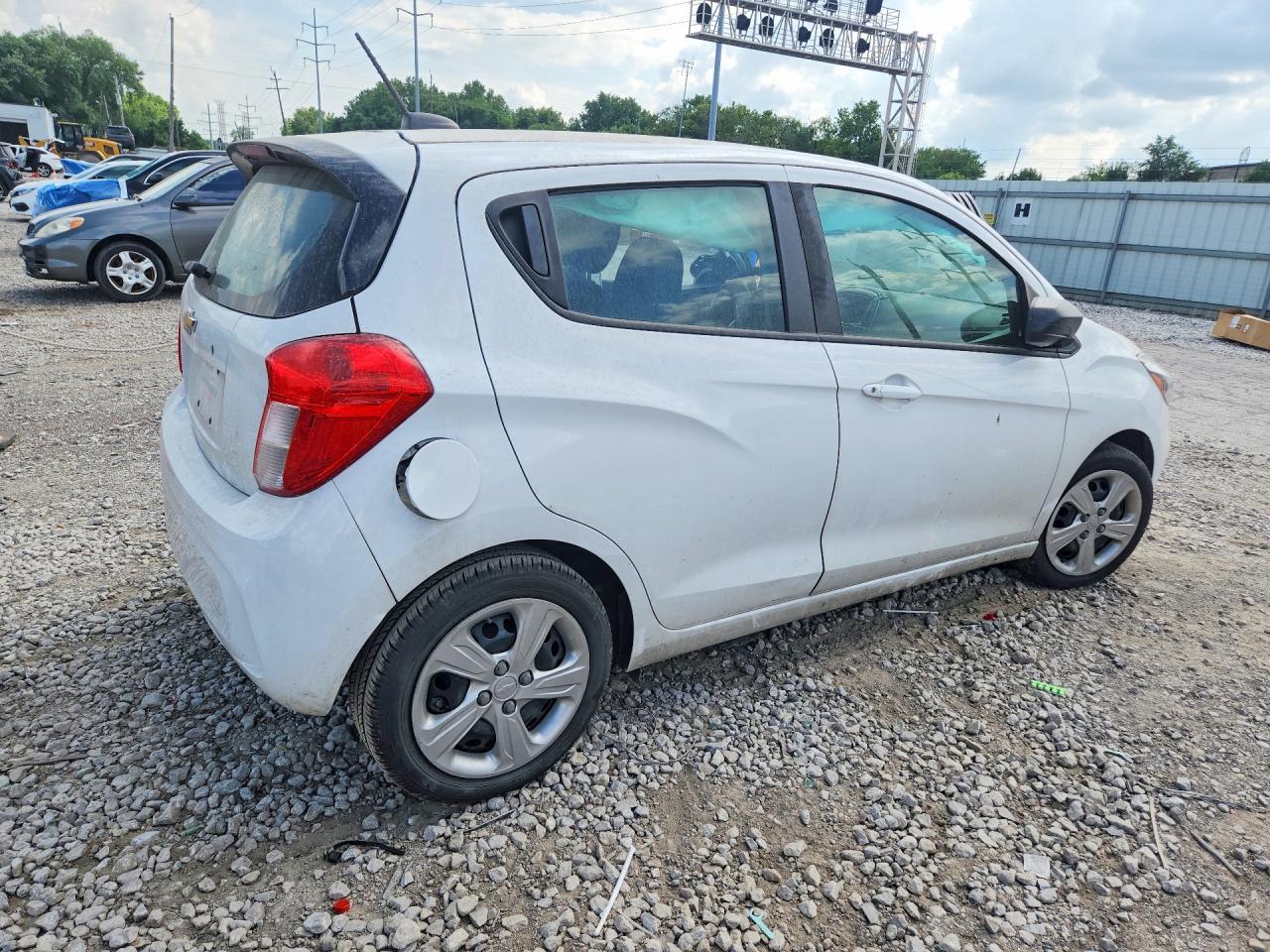 2020 Chevrolet Spark Ls - Image 3