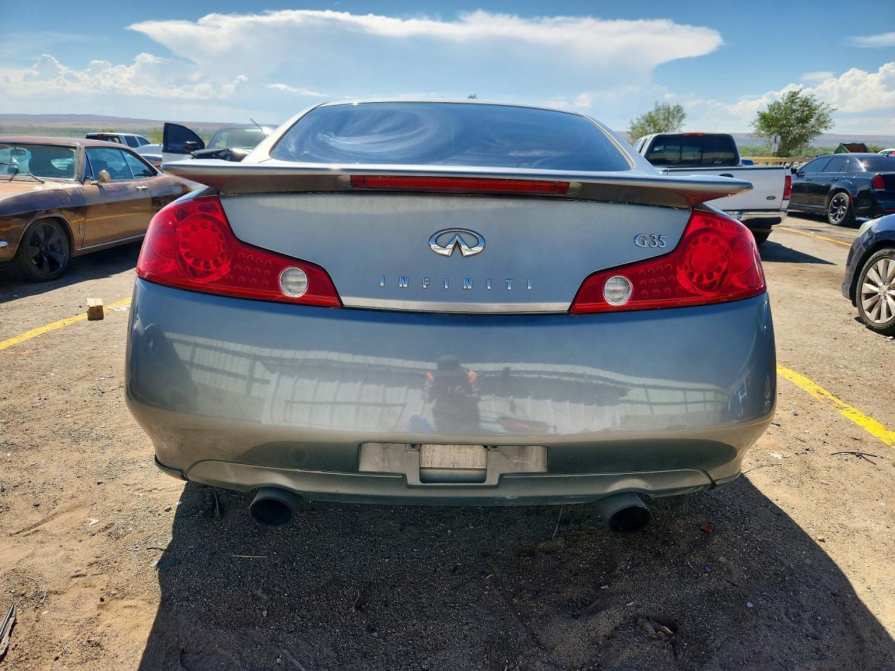 2005 Infiniti G35 Base - Фото 6