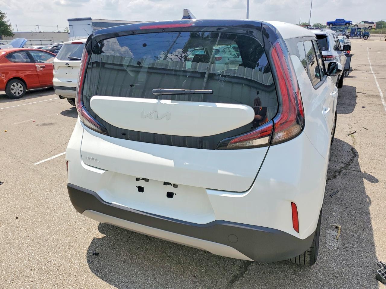 2025 Kia Soul Lx - Фото 6
