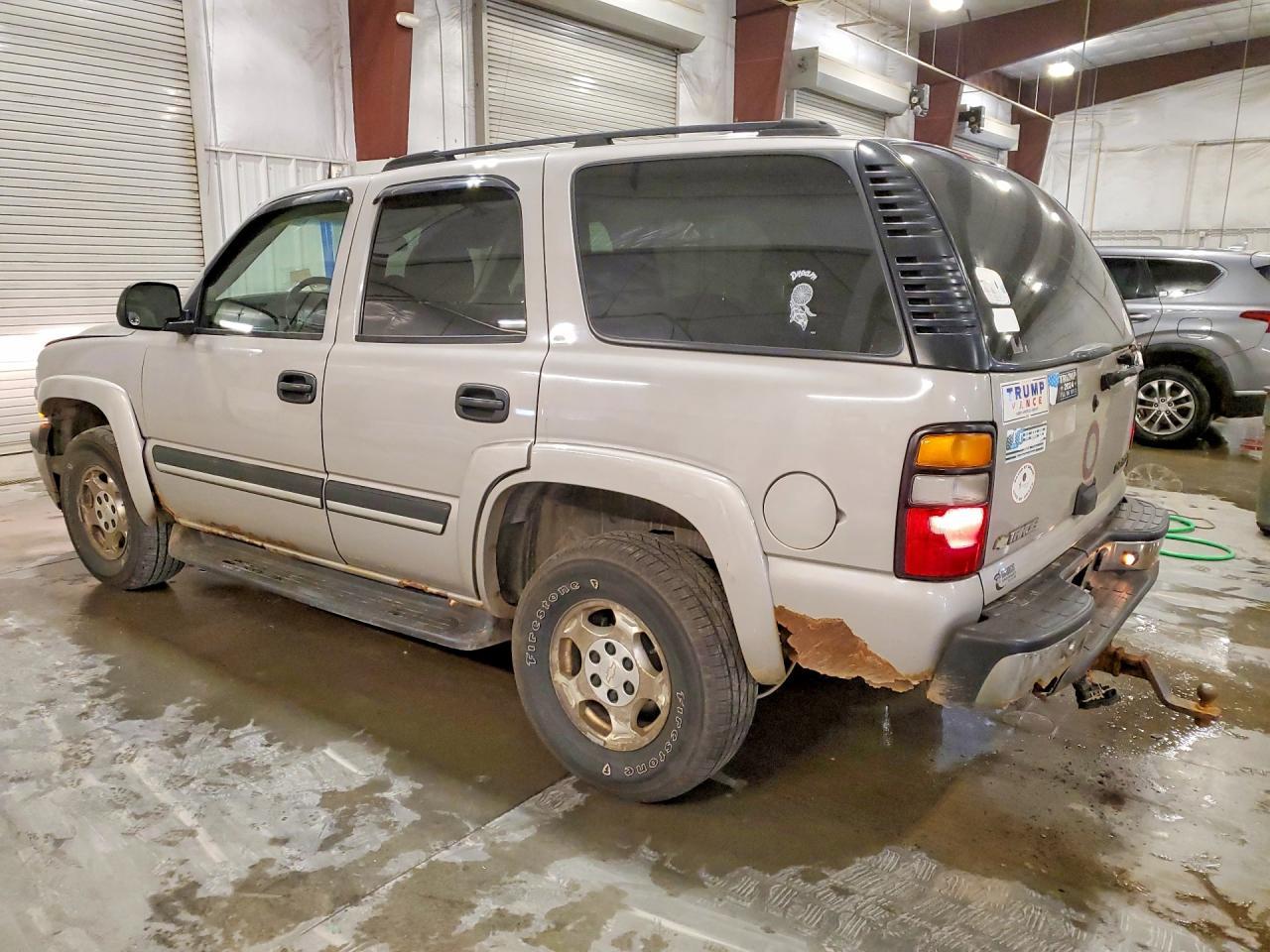2005 Chevrolet Tahoe K1500 - Фото 2