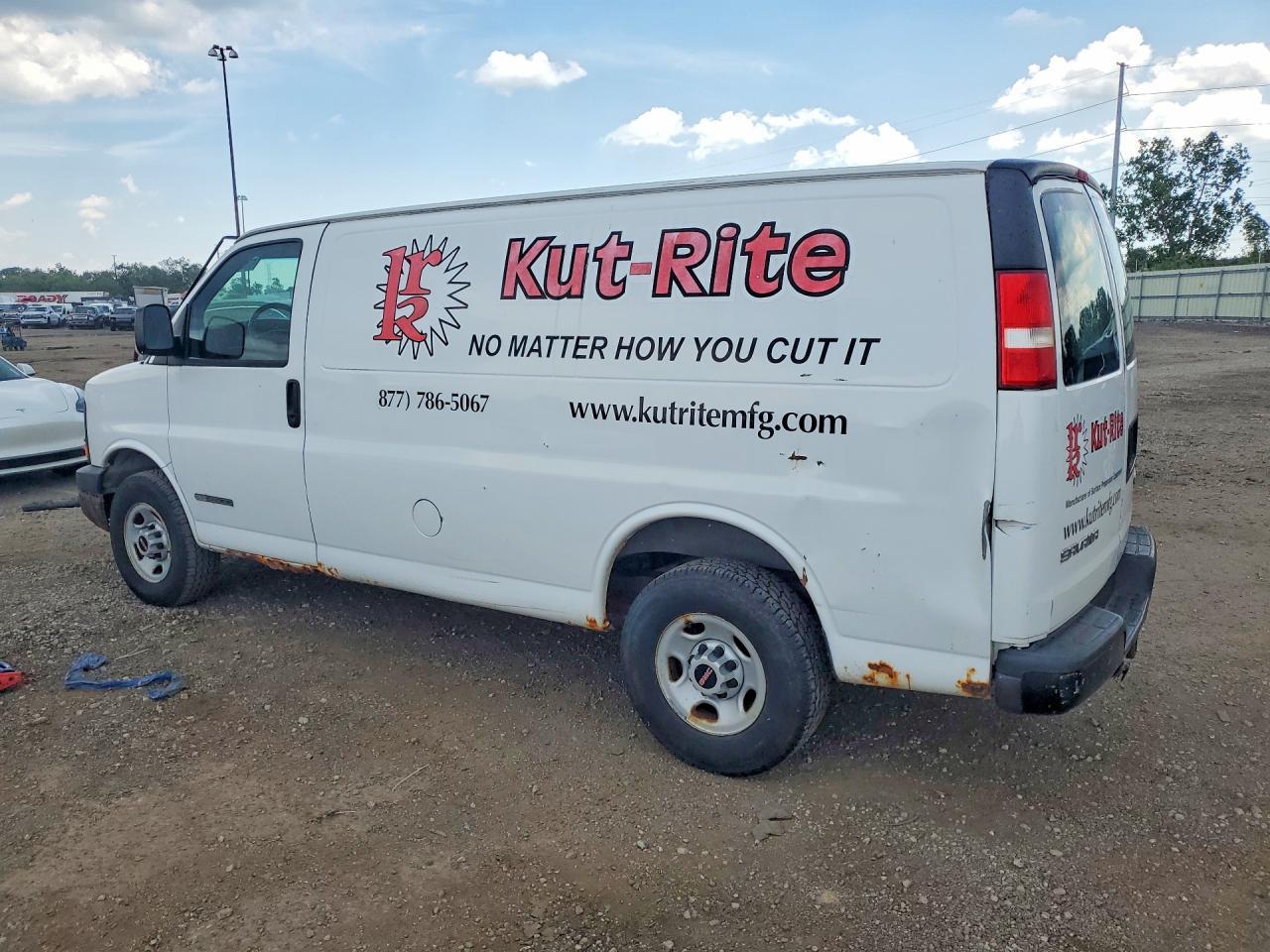 2006 GMC Savana 2500 Delivery Van - Фото 2