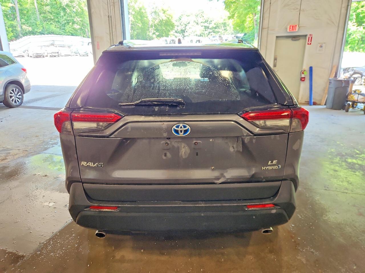 2020 Toyota Rav4 Le - Image 6