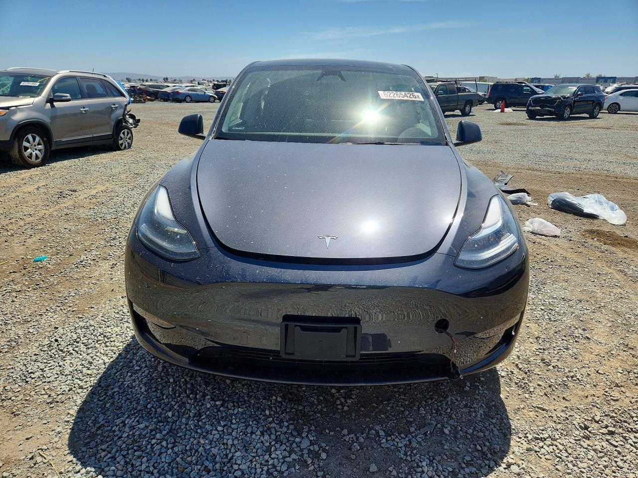 2024 Tesla Model Y - Фото 5