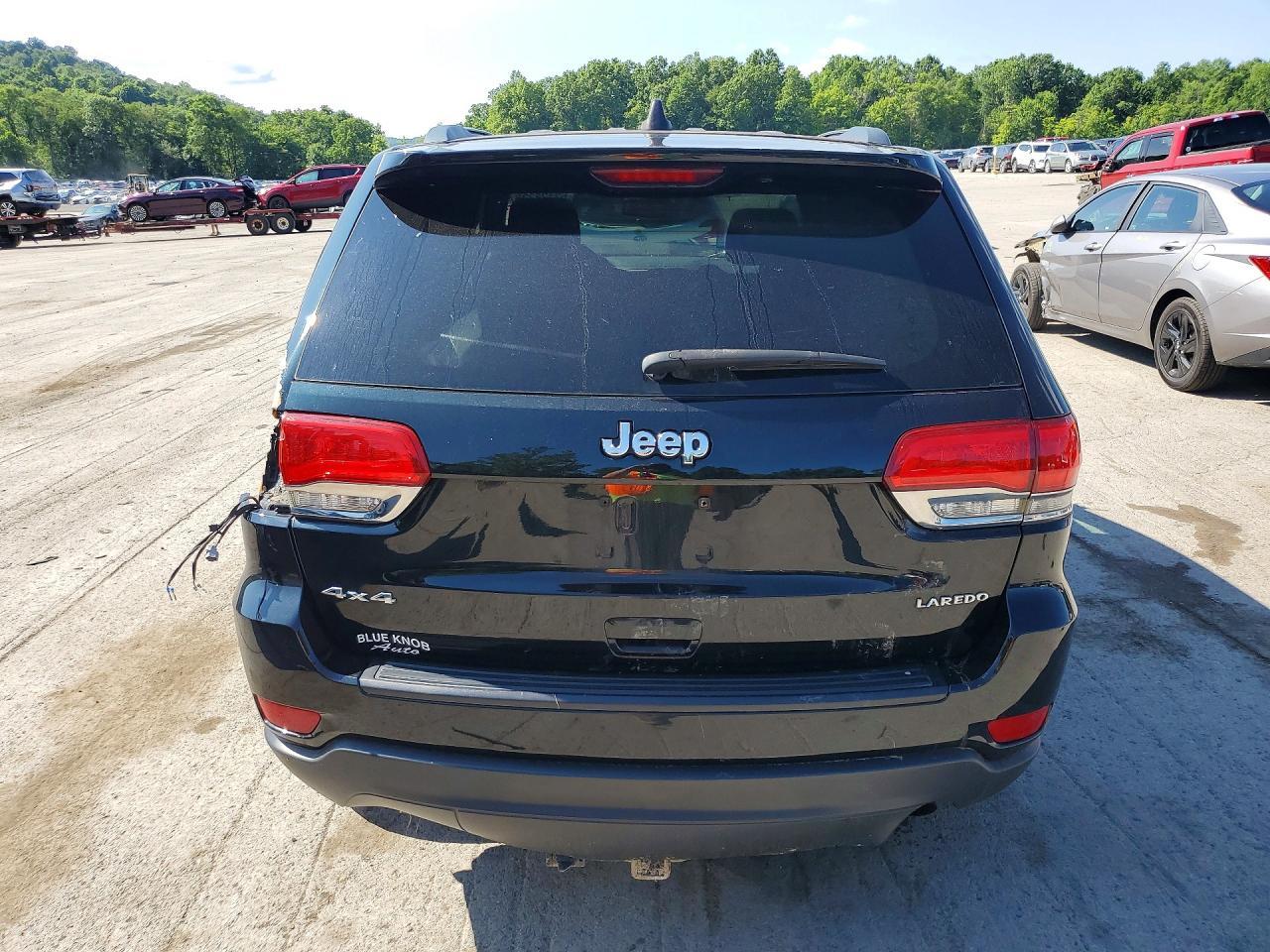 2015 Jeep Grand Cherokee Laredo - Image 6