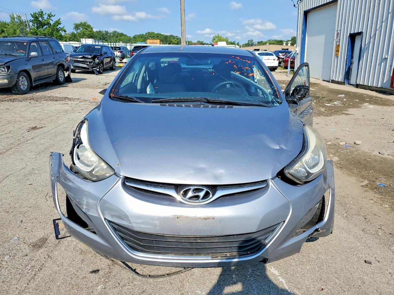 2016 Hyundai Elantra Se - Фото 5