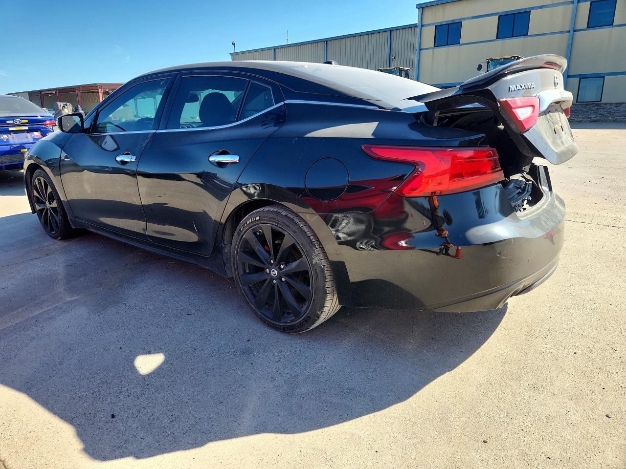 2016 Nissan Maxima 3.5 Sr - Image 2