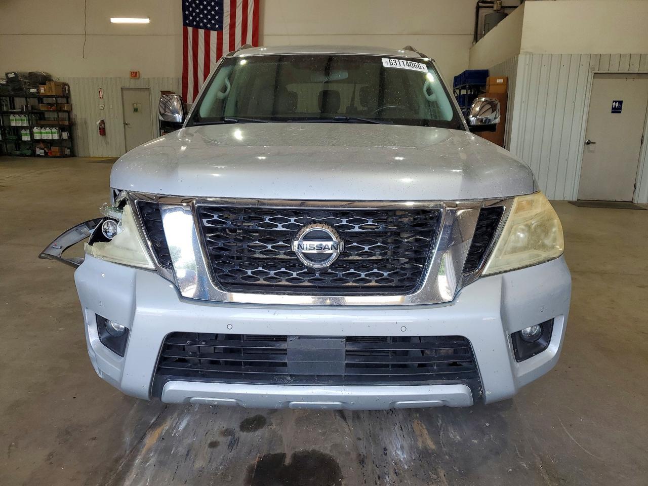 2017 Nissan Armada Sl - Image 5