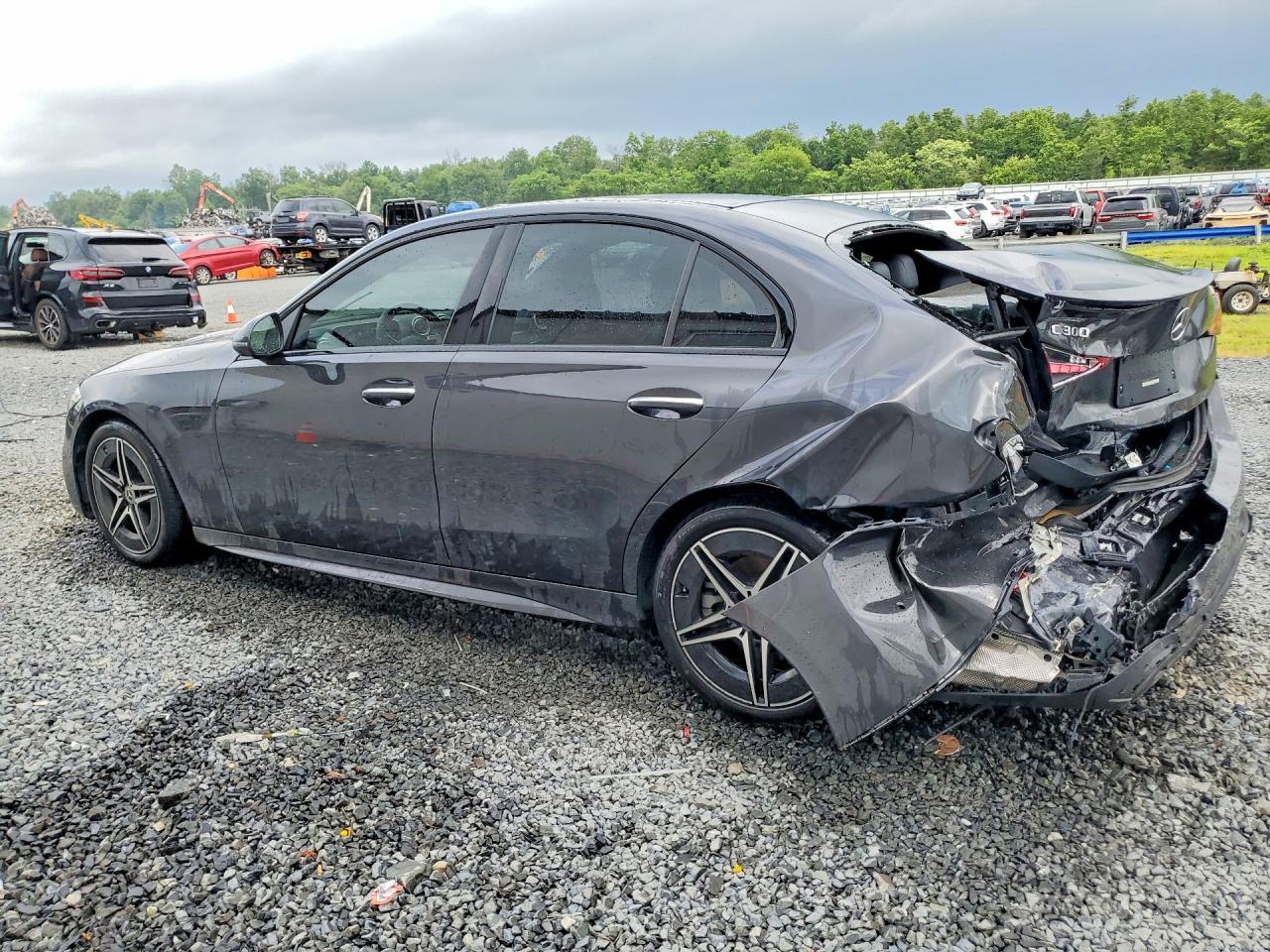2025 Mercedes-Benz C 300 4Matic - Фото 2