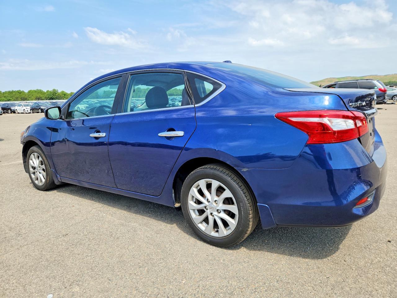 2019 Nissan Sentra Sv - Image 2