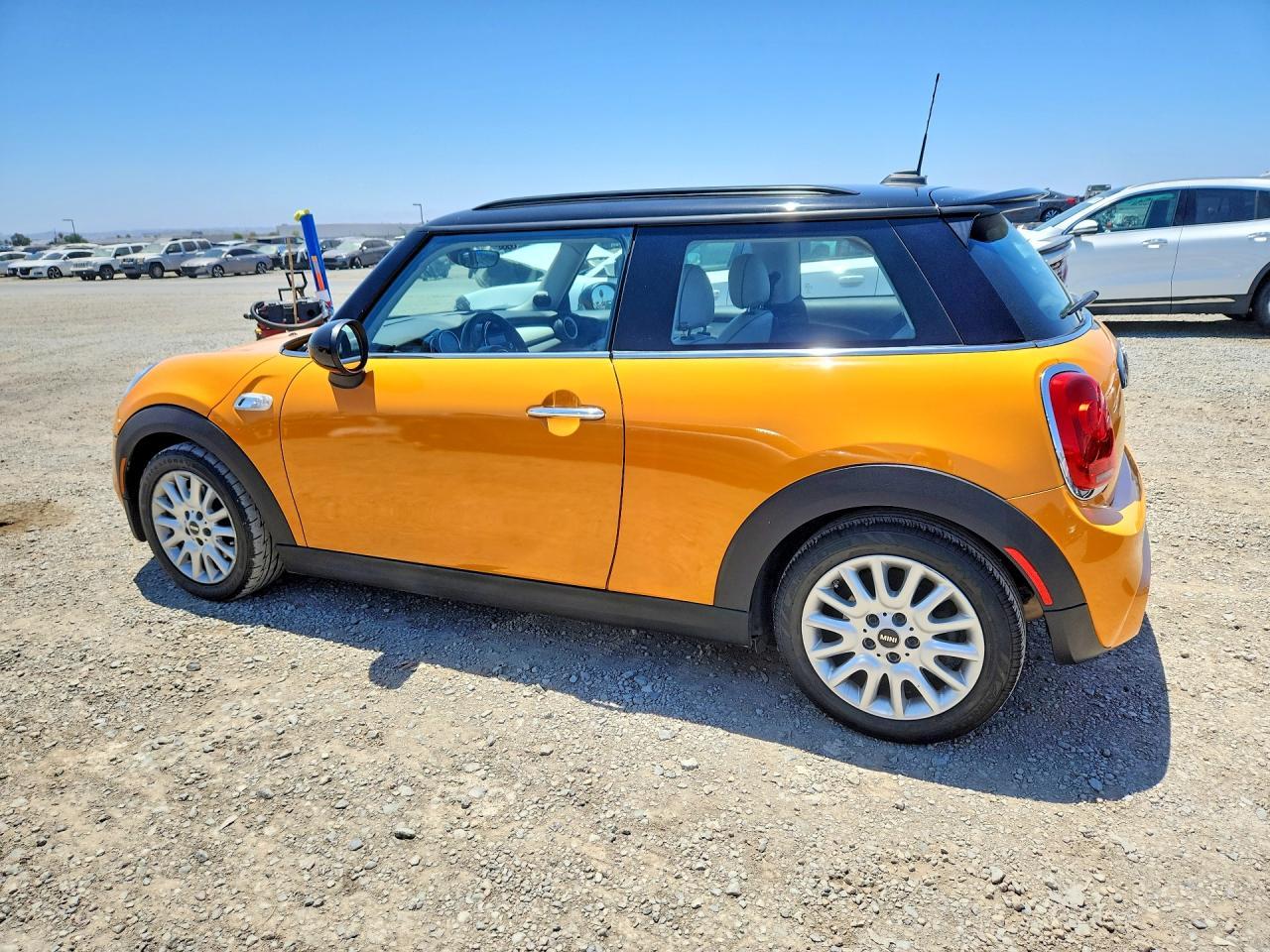2015 Mini Cooper S - Image 2