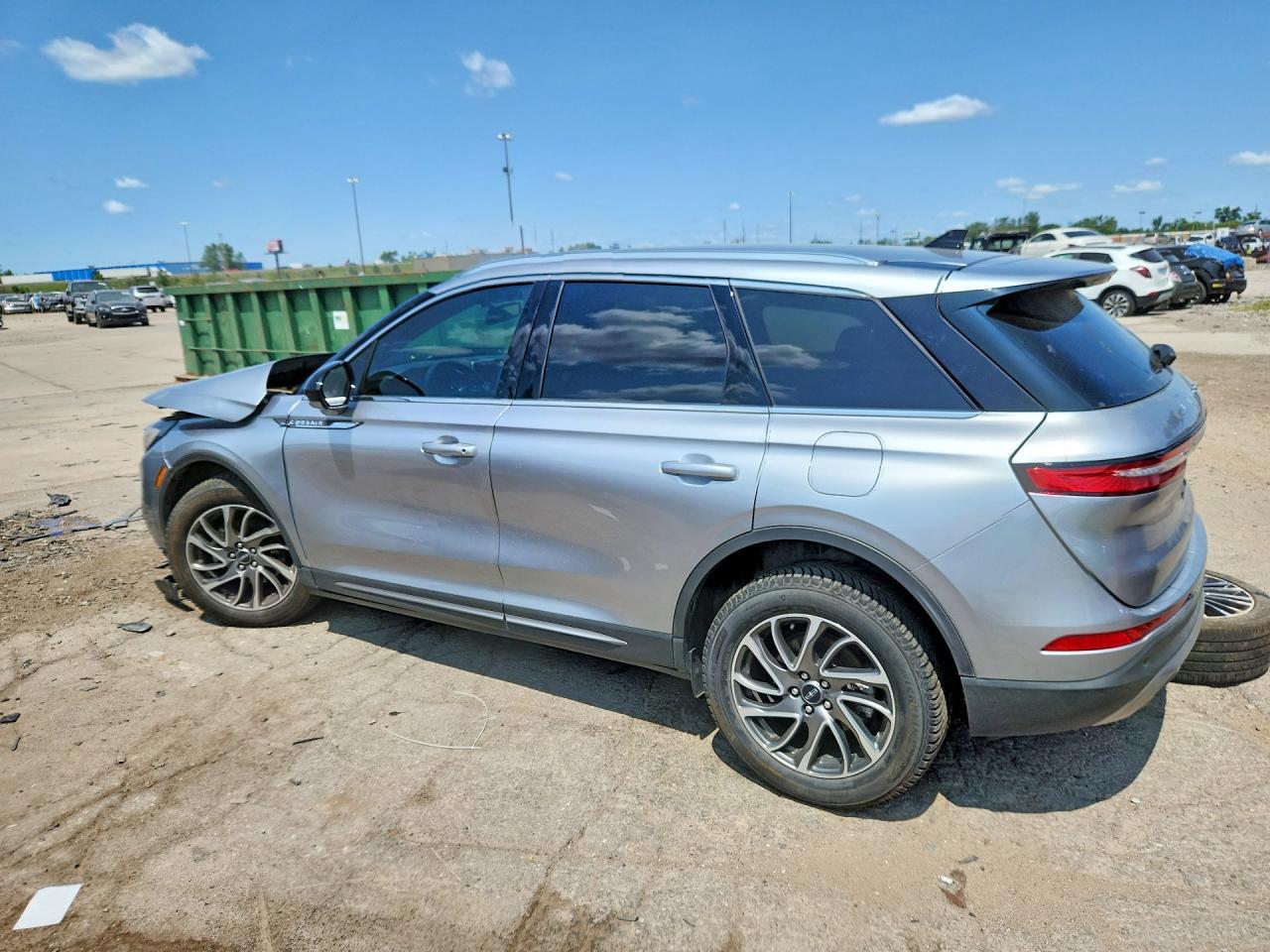 2021 Lincoln Corsair - Image 2