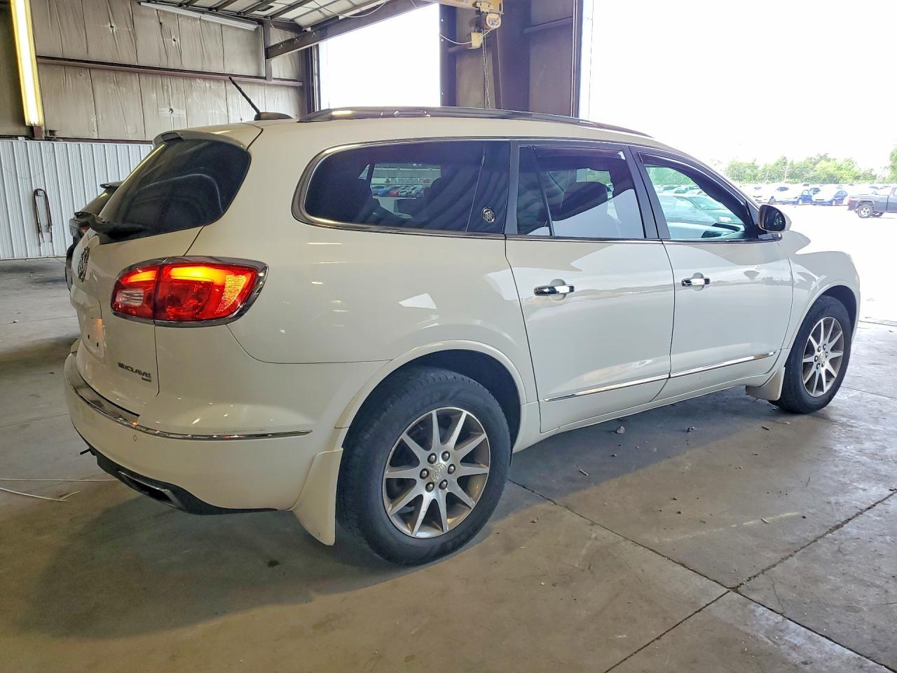 2017 Buick Enclave - Фото 3