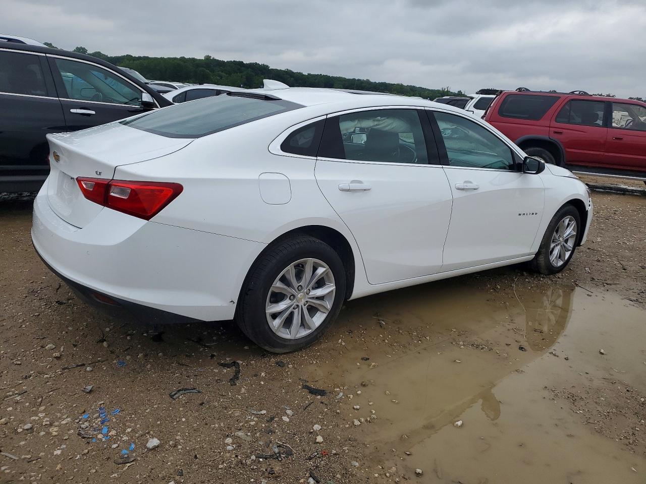 2024 Chevrolet Malibu Lt - Фото 3