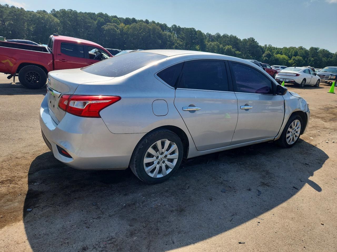 2019 Nissan Sentra S - Image 3
