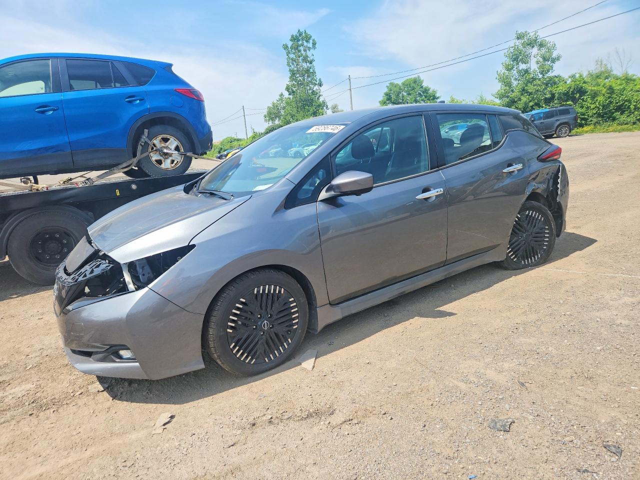 2023 Nissan Leaf Sv