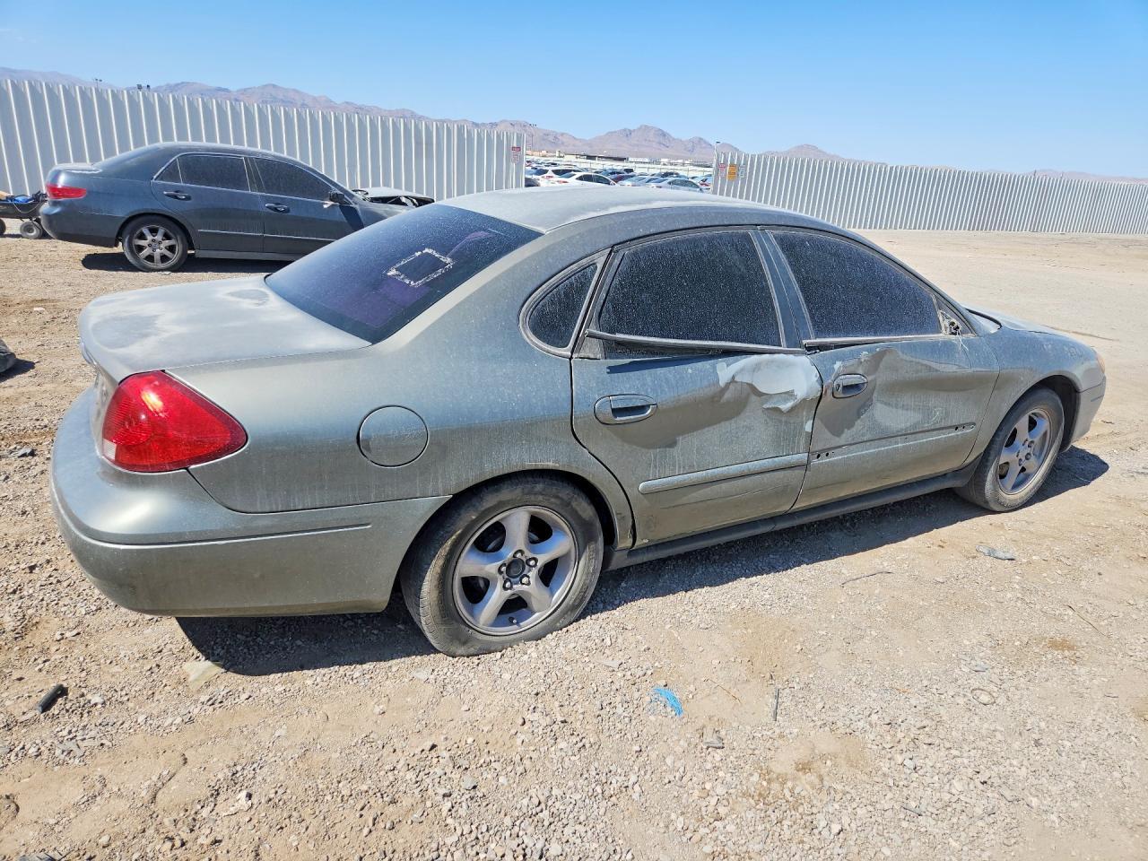 2002 Ford Taurus Se - Фото 3