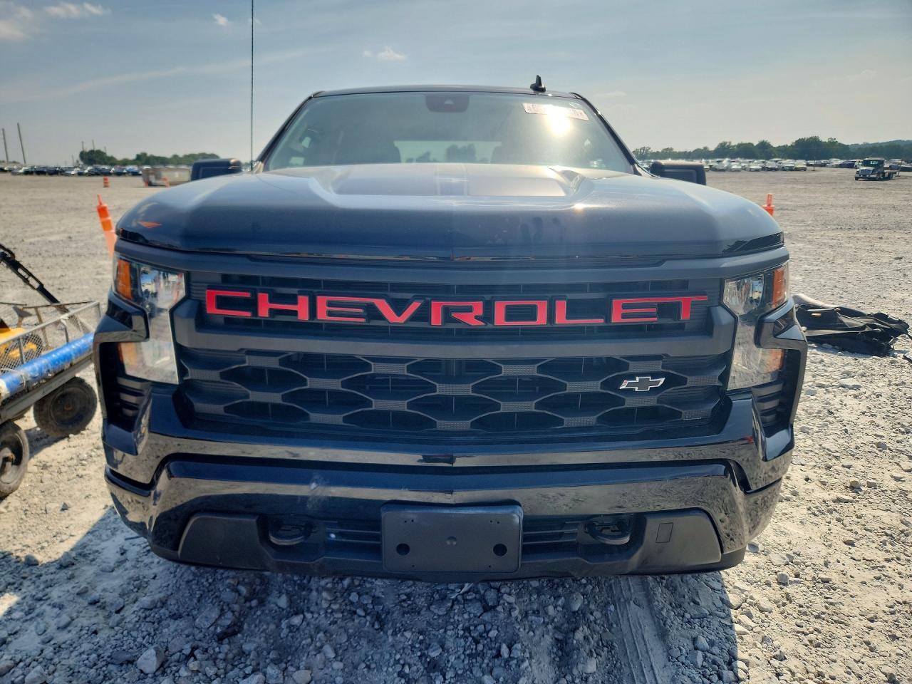 2023 Chevrolet Silverado K1500 Custom - Image 5