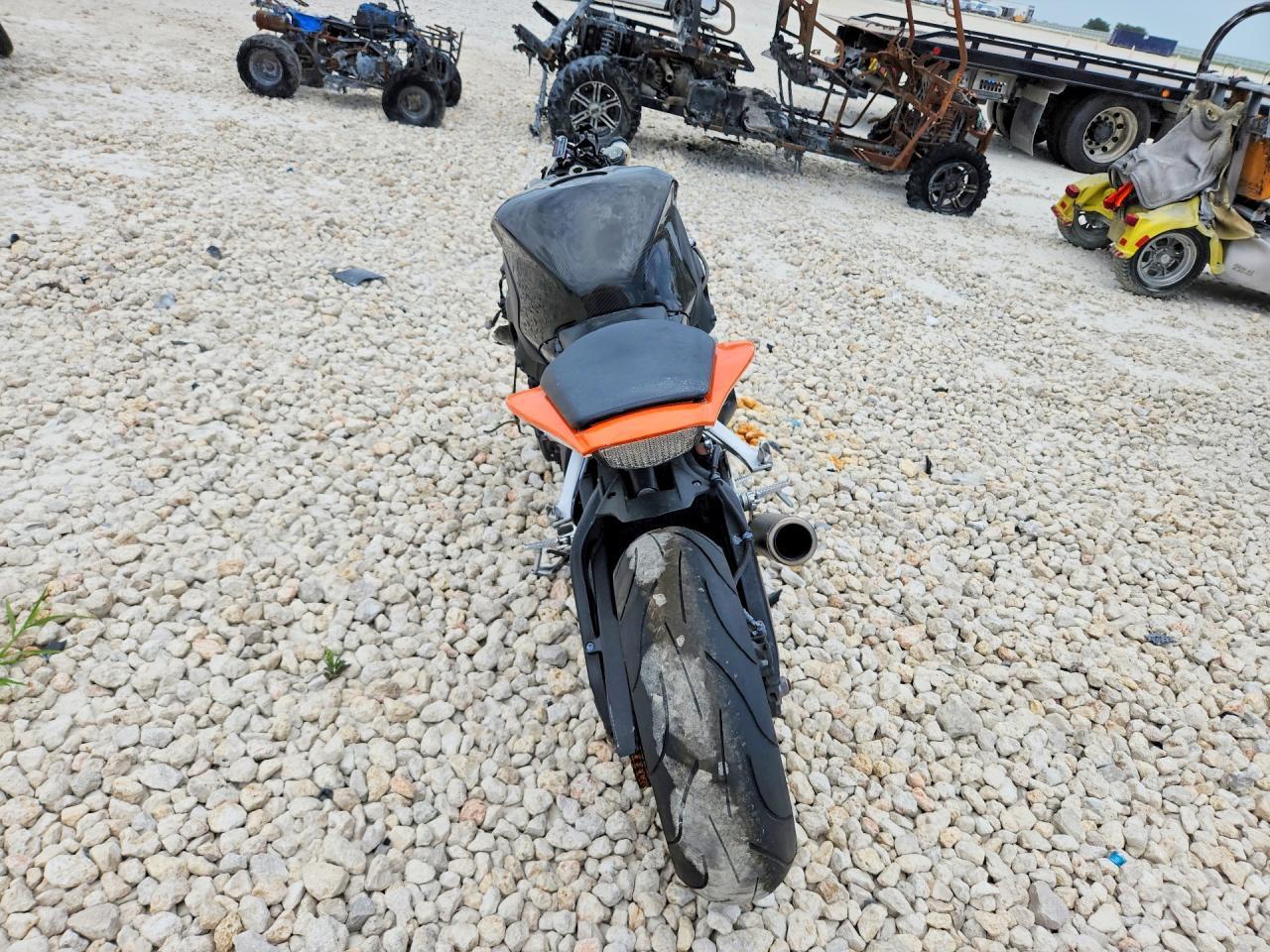 2016 Honda Cbr1000 Rr - Image 4