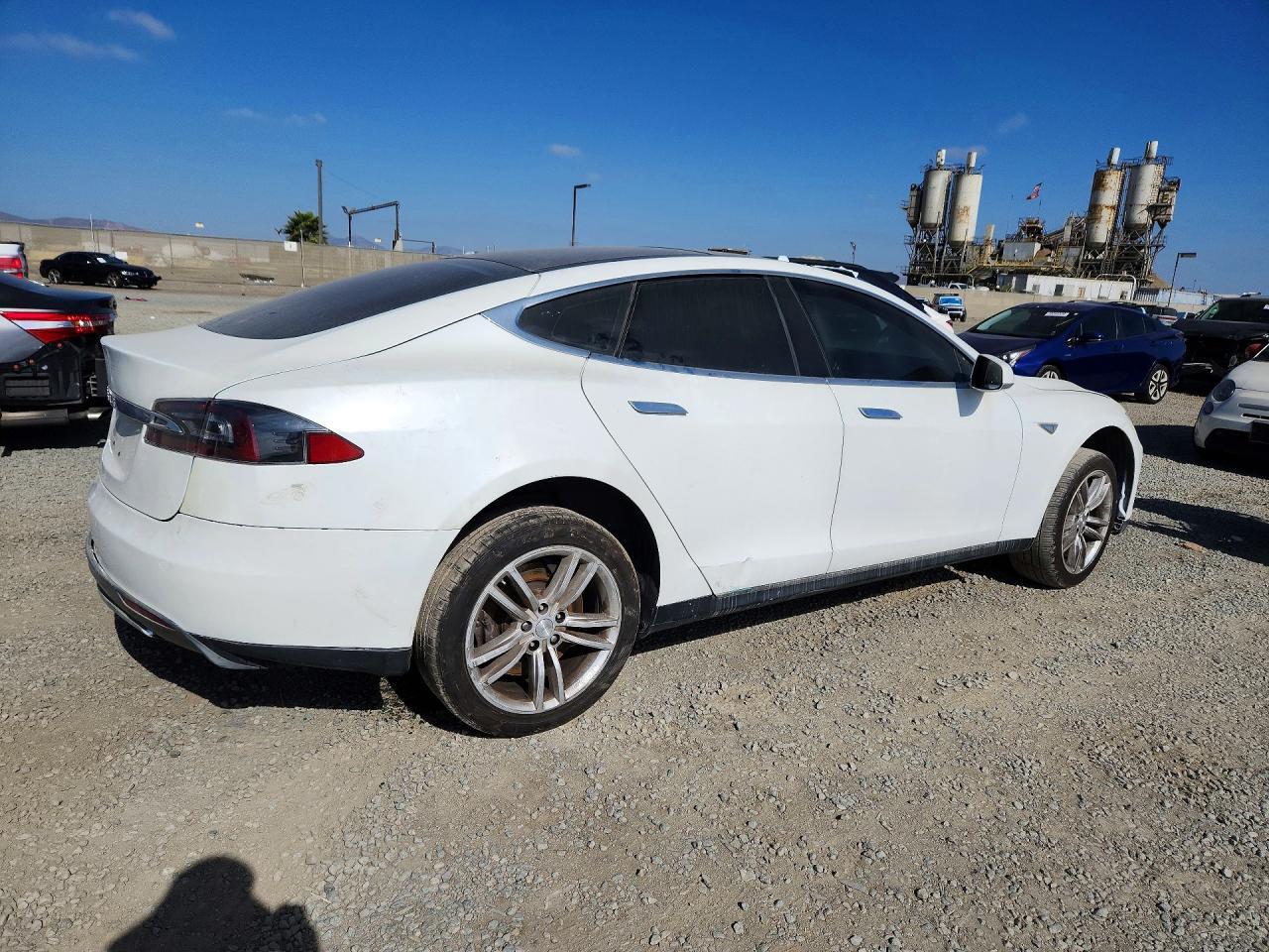 2013 Tesla Model S - Фото 3