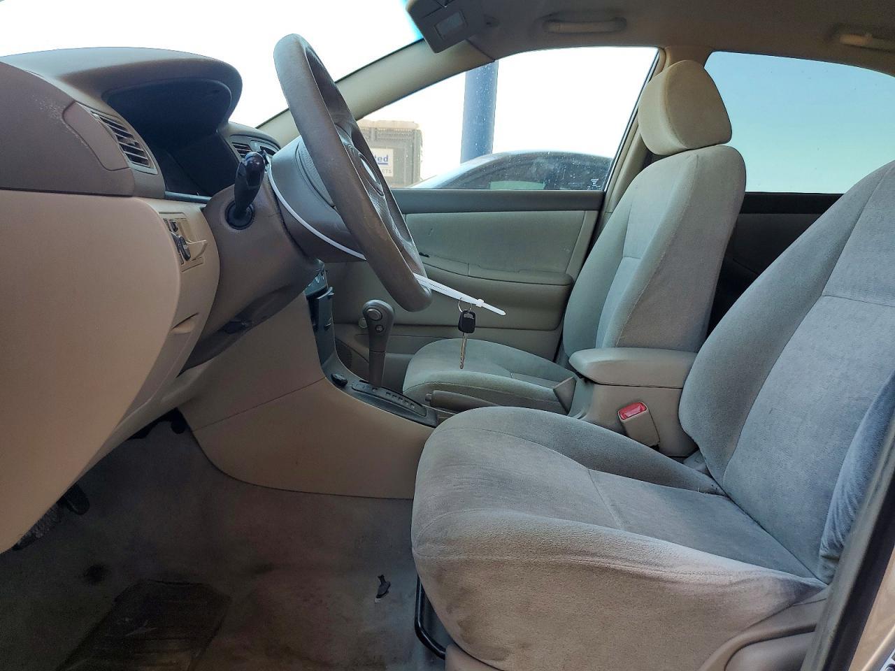 2004 Toyota Corolla Ce - Image 7