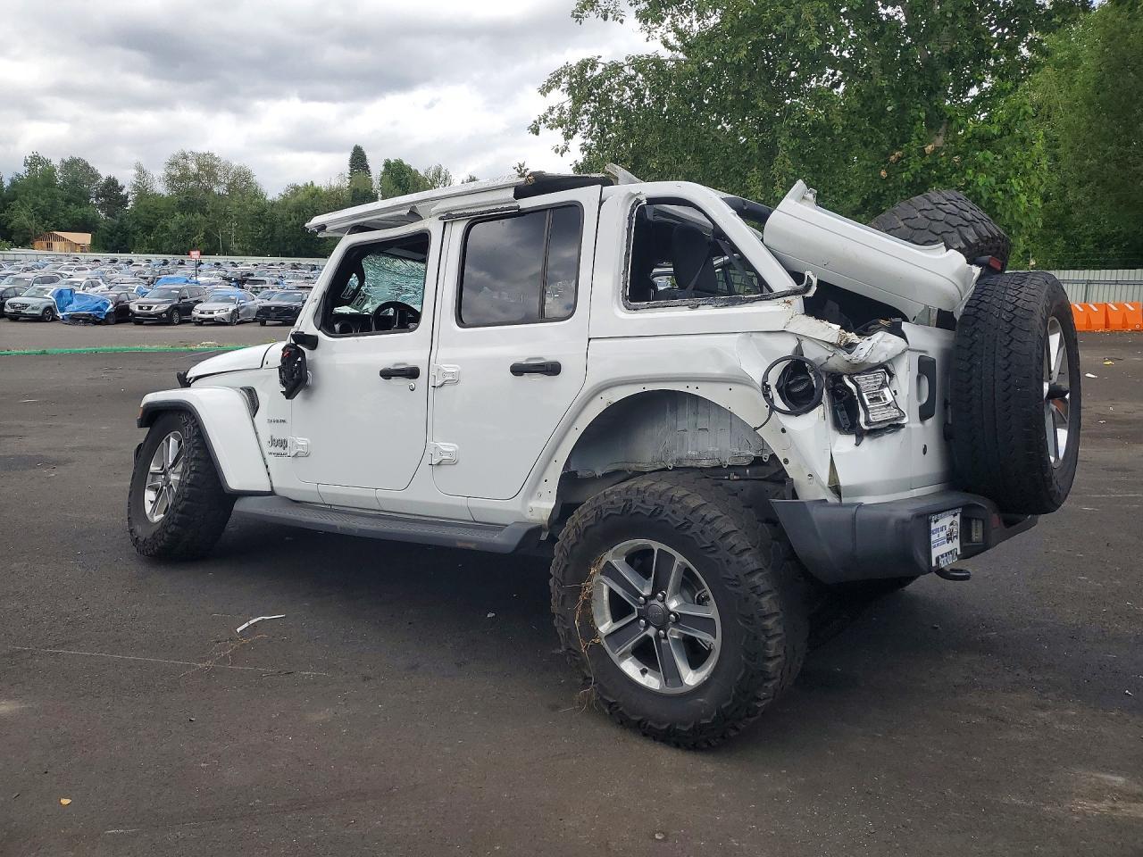 2018 Jeep Wrangler Unlimited Sahara - Image 2