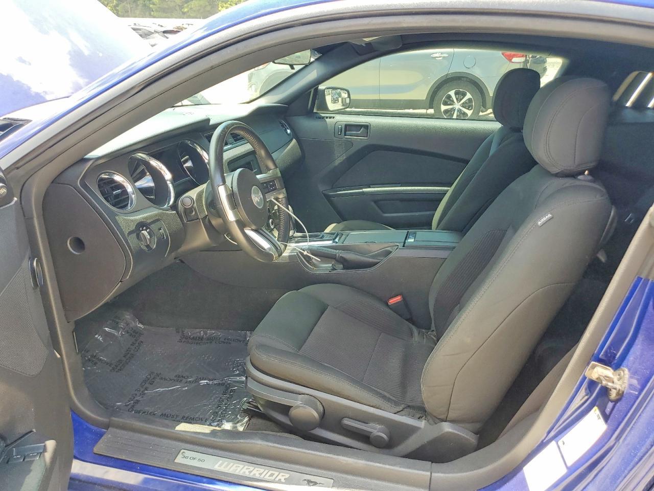 2014 Ford Mustang - Image 7