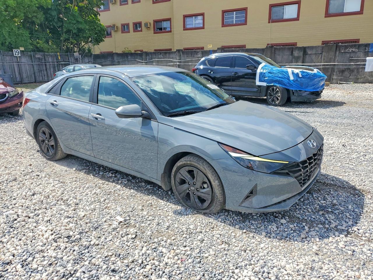 2022 Hyundai Elantra Sel - Фото 4
