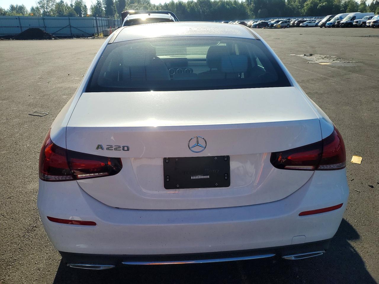 2021 Mercedes-Benz A 220 - Image 6