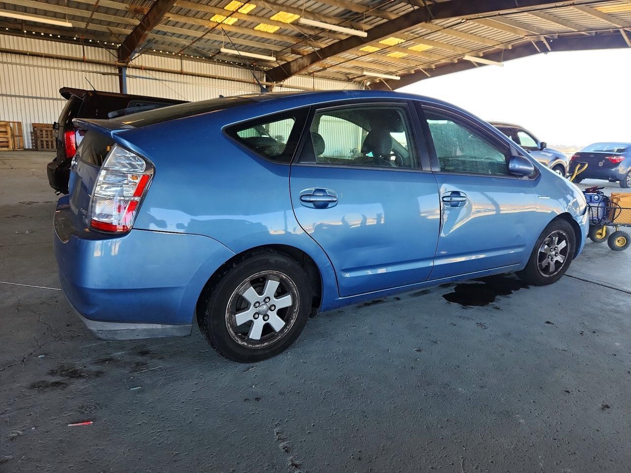 2008 Toyota Prius Base - Фото 3